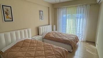 Soundproofing, free WiFi