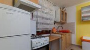 Coffee/tea maker, fridge, oven, stovetop - Apartments Roma - Two Bedroom Apartment (Stanici)