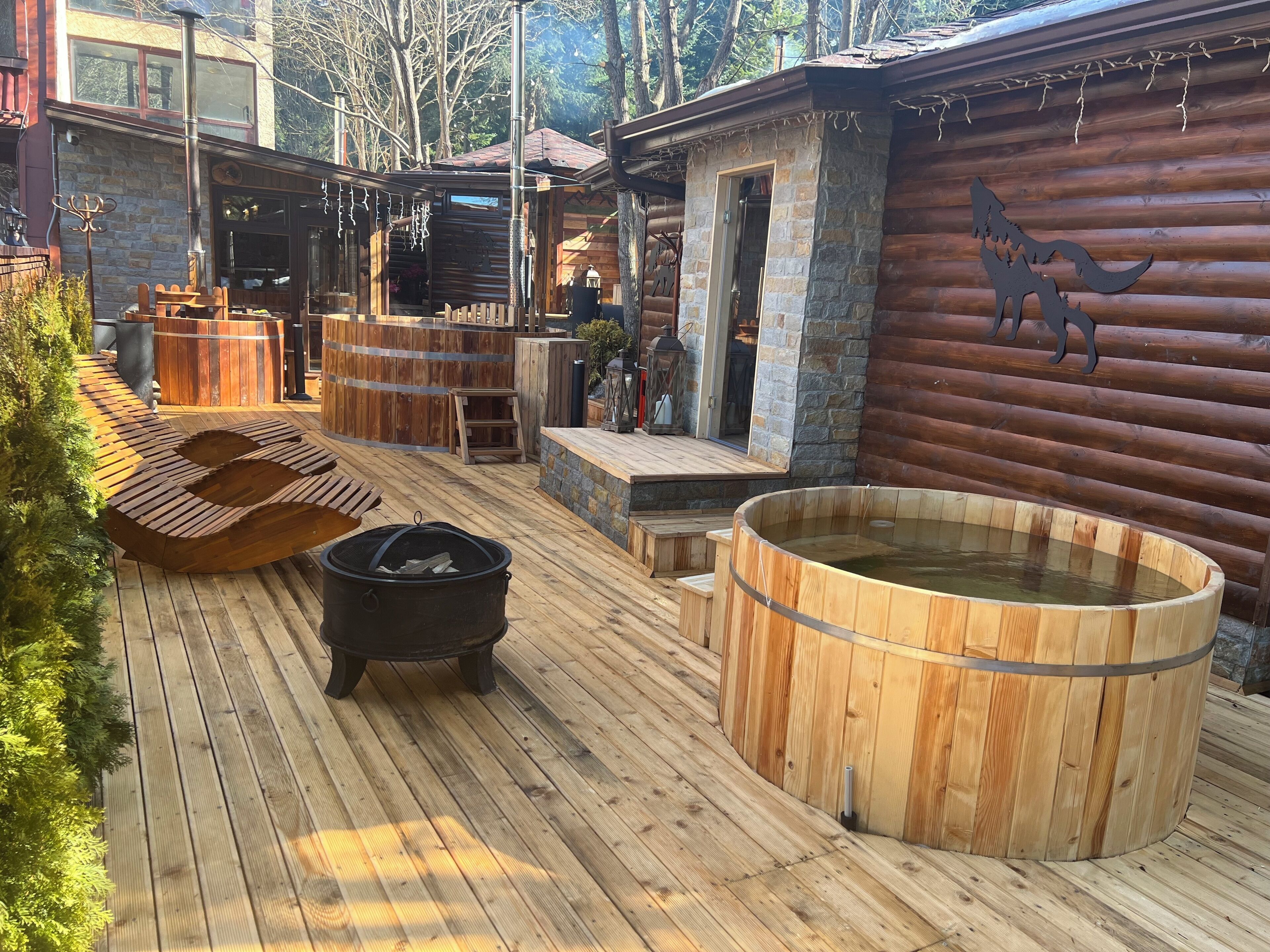 Sauna, bain à remous, hammam, massages sportifs, massages