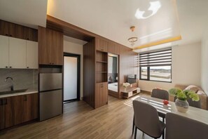 Iron/ironing board - Anteaus Hotel & Apartment Da Lat (Dalat)