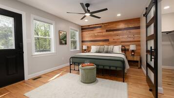 3 habitaciones, escritorio, wifi gratis y ropa de cama