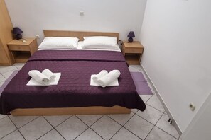 1 soverom, reiseseng for barn og wi-fi (inkludert)