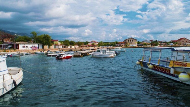 Marina