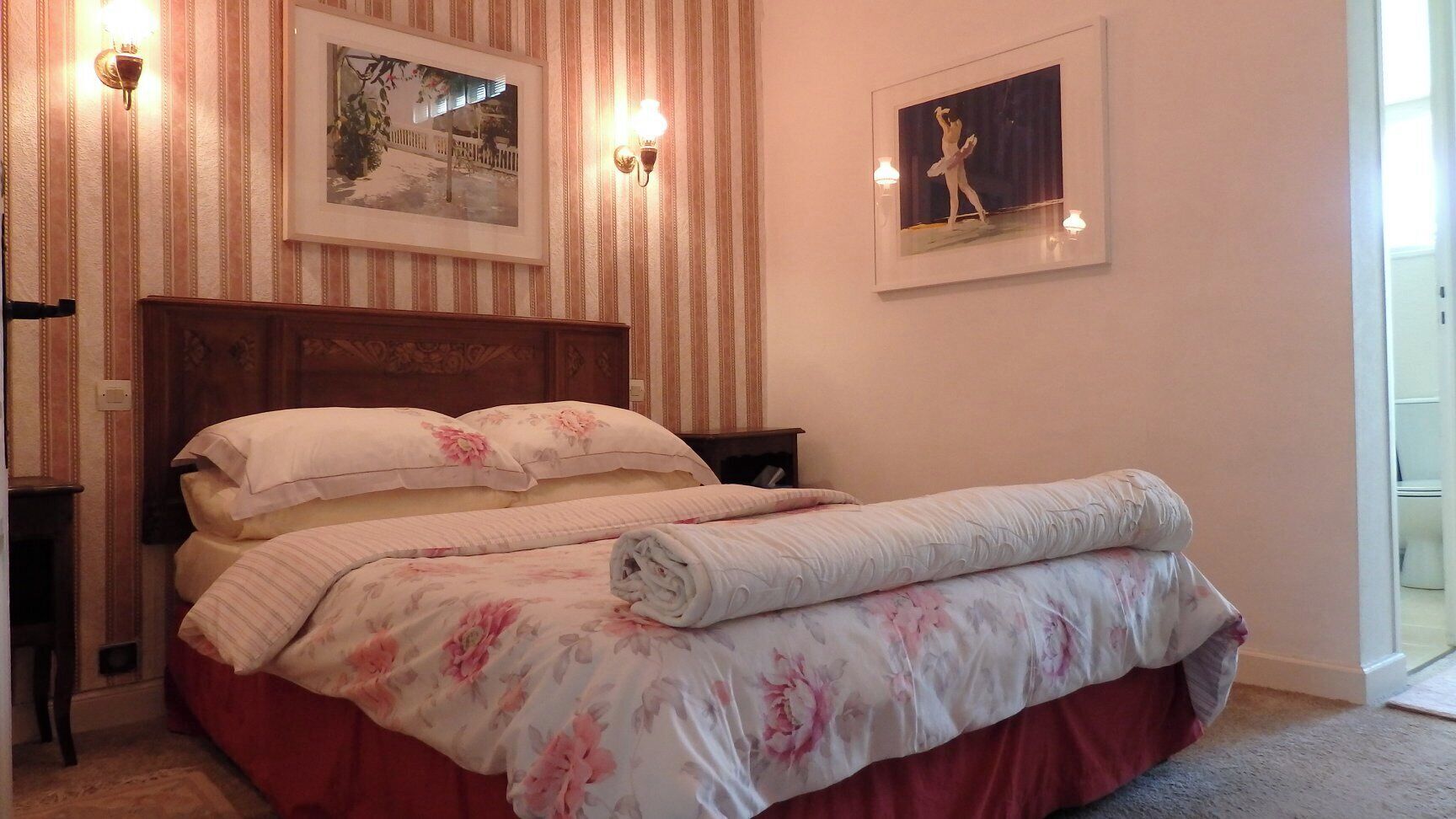 Family Apartment, Balcony, Pool View | Free WiFi