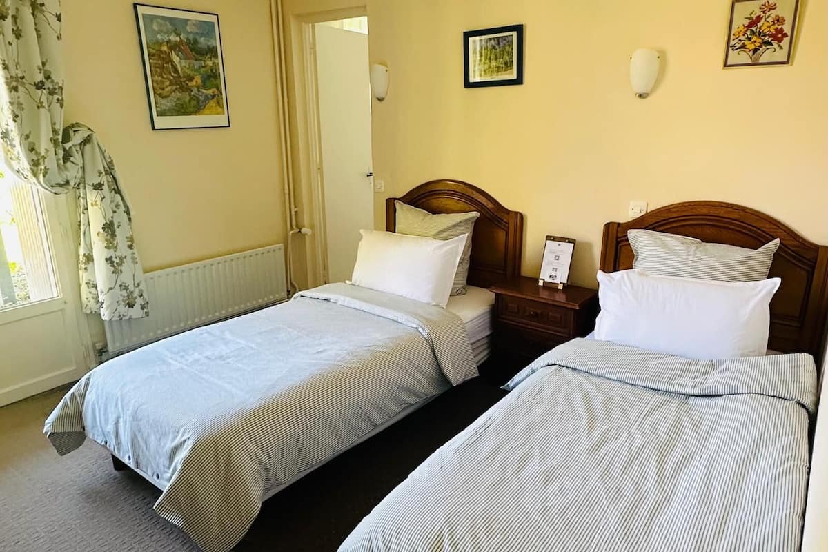 Deluxe-Zimmer, 2 Einzelbetten, Nichtraucher, Poolblick