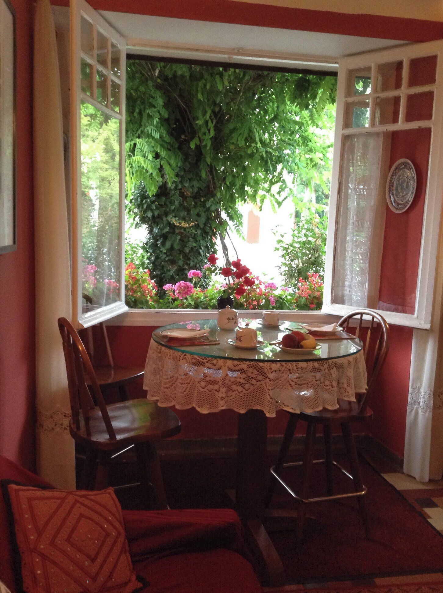 Free daily local cuisine breakfast