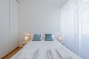 Moscova 2 | Két bảo mật tại phòng, màn/rèm cản sáng, phòng cách âm 