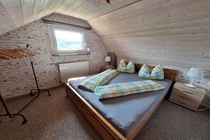 1 bedroom, internet, bed sheets