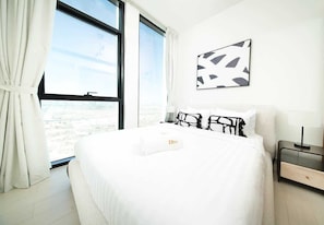 1 bedroom, iron/ironing board, free WiFi, bed sheets - JVC Apartment W Pool Gym & Secure Parking (Dubai)