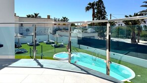 Terrace/patio - Apartamentos El Oasis de San José (San José)