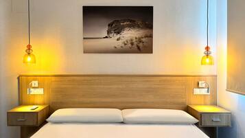 Leilighet – deluxe, bassengutsikt | Treningsfasiliteter på rommet