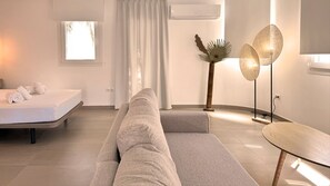 Soundproofing, iron/ironing board, free WiFi - Complejo El Oasis de San José (San José)