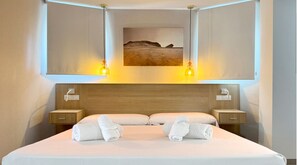 华丽公寓, 泳池景观 | 隔音、熨斗/熨衣板、免费 WiFi