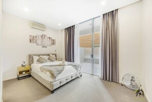 2 chambres, fer et planche à repasser, Wi-Fi, literie fournie