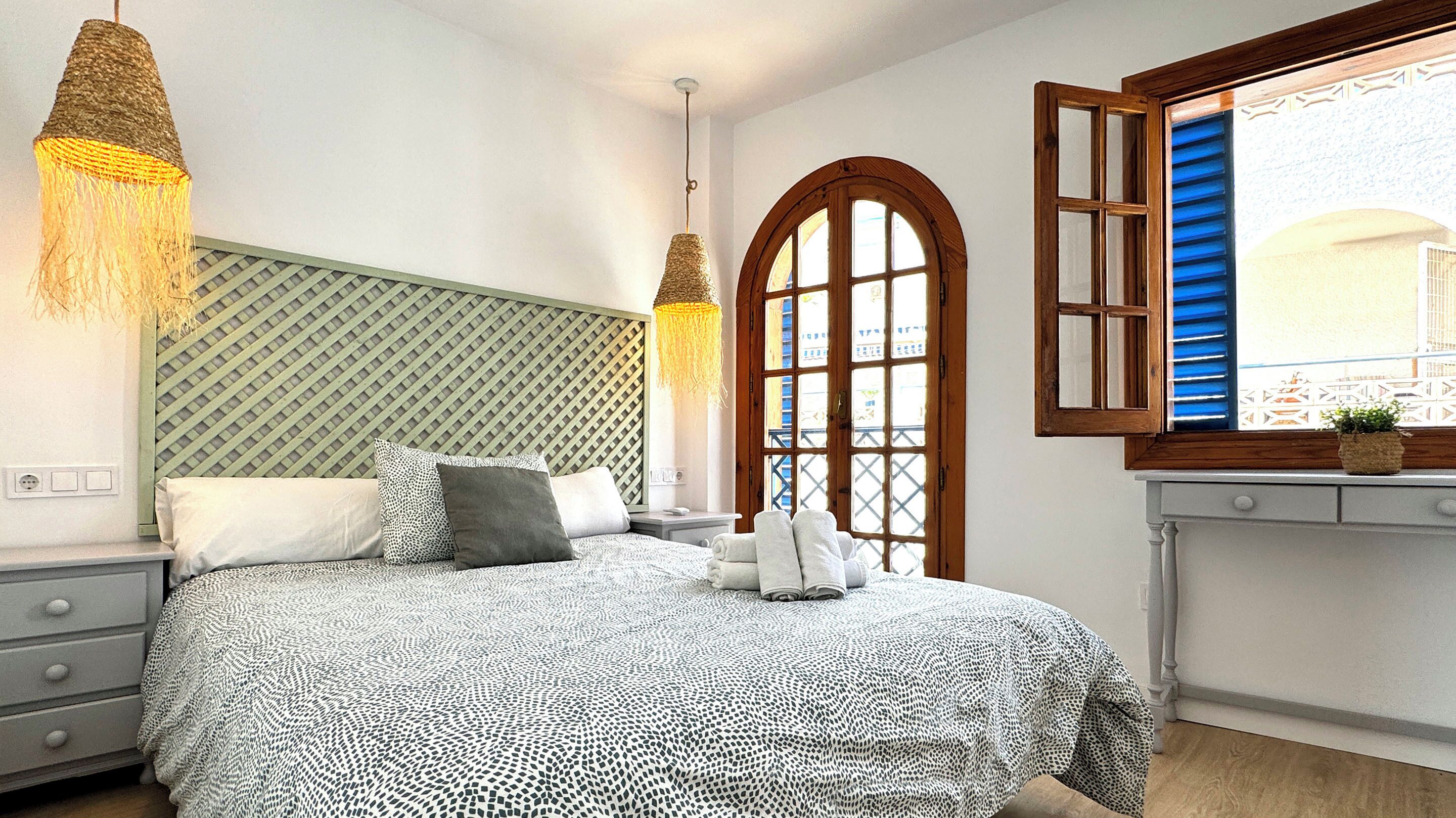 Apartment, Sea View | Iron/ironing board, free WiFi