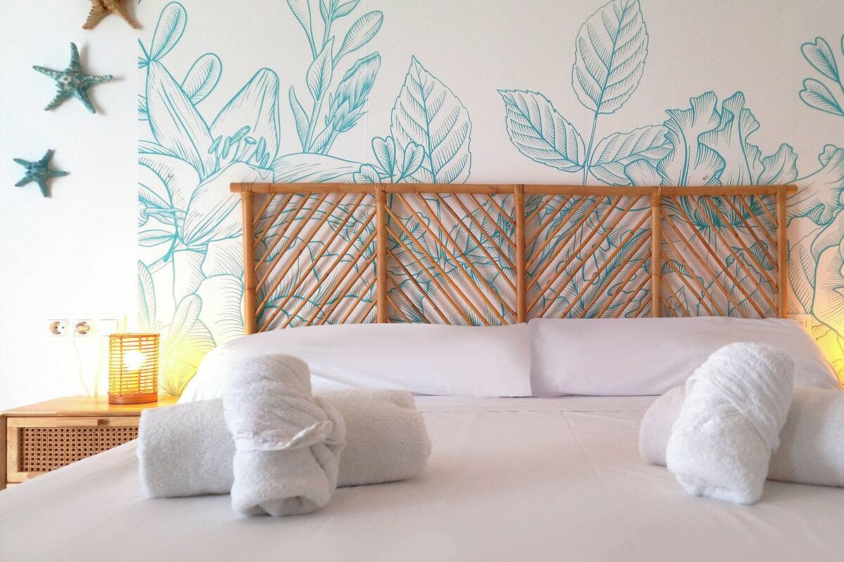 Deluxe Studio | Soundproofing, iron/ironing board, free WiFi