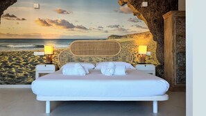 Apartemen Junior, pemandangan laut | Setrika/meja setrika dan Wi-Fi gratis