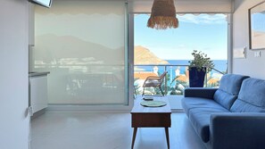 Junior Apartment, Sea View | Living area - Complejo Turístico Julio Visconti (San José)