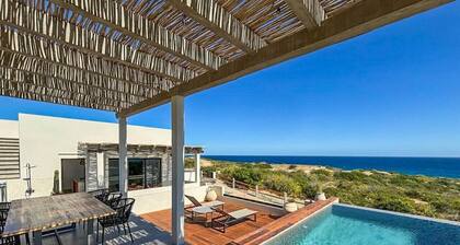 Intimate Ocean Retreat · Walk to Beach · Pool & Spa