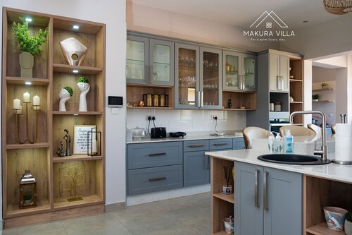 Marvelous 5-bedroom house in Harare