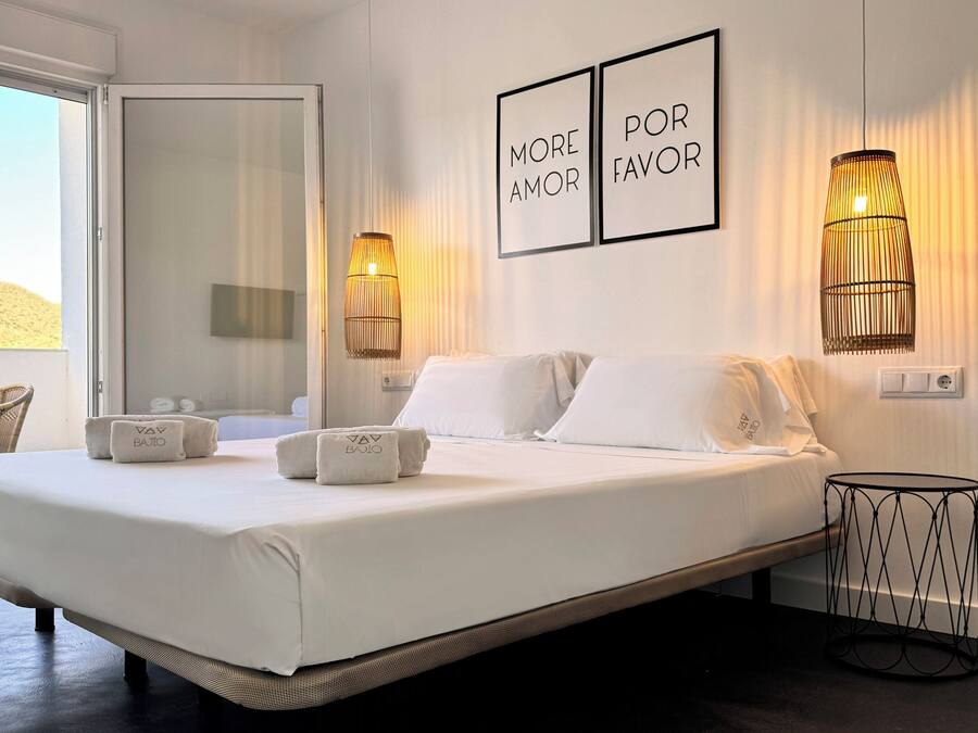 Suite | Escriptori, espai de treball apte per a portàtils i wifi gratuïta