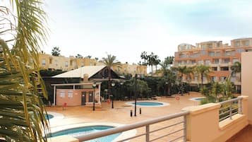 Apartament, 3 dormitoris, balcó, vistes a la piscina | Terrassa o pati