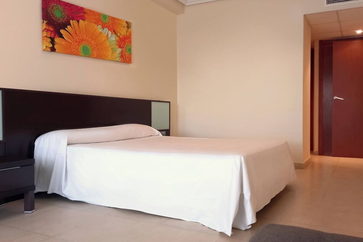 Iron/ironing board, travel crib, WiFi (free), bed sheets