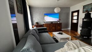 Smart TV - House Burić - Two Bedroom House (Senj)