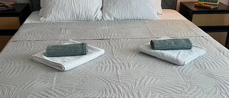 2 Schlafzimmer, Bügeleisen/Bügelbrett, Reisekinderbett, kostenloses WLAN