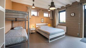 2 bedrooms, internet