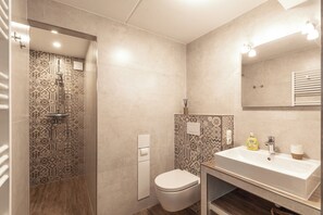 Shower - Lovely holiday home in Julianadorp (Julianadorp aan Zee)