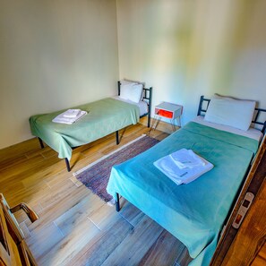 Bungalow tiện nghi đơn giản, sân hiên, quang cảnh biển | Truy cập Internet không dây miễn phí 