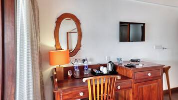 ํ๋ฆฌ๋ฏธ์๋ฃธ, ํธ์ ์ ๋ง | ๋ฌด๋ฃ WiFi