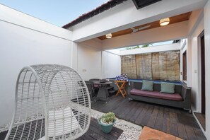 Superior Room, Lake View | Free WiFi