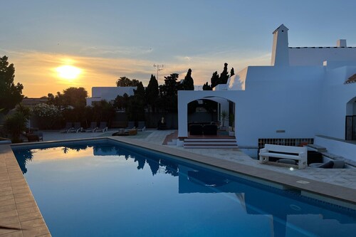 Pleasant Studio House in front of the beach