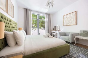 Apartment - Downtown Dubai Sleeps 5 With Amazing Amnenities (Dubai)