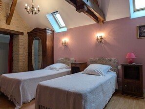 3 camere, Wi-Fi gratuito, lenzuola