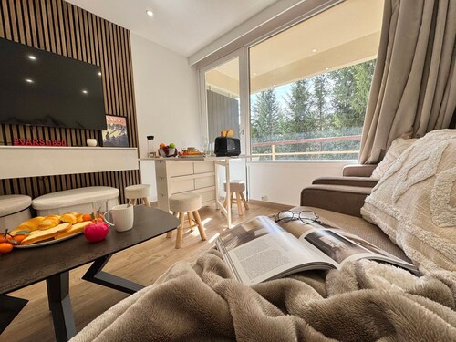 Studio rénové au pied des pistes, idéal 3 pers, balcon ensoleillé