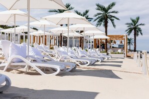 Private beach, white sand, 2 beach bars