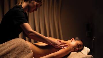 Couples treatment room(s), Turkish bath/hammam, body treatments