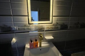Free toiletries - Families Pyramids view - Rooftop (Nazlet Al Batran)