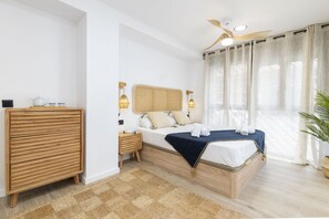 3 bedrooms, in-room safe, desk, iron/ironing board - TH Apartamento Familiar & Espacioso (Valencia)
