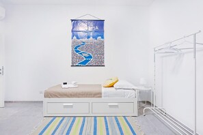 2 bedrooms, iron/ironing board