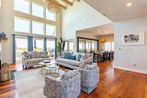 Téléviseur, bureau