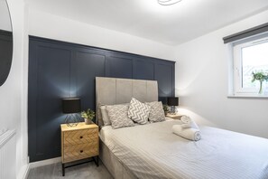 2 Schlafzimmer, Bügeleisen/Bügelbrett, kostenloses WLAN, Bettwäsche