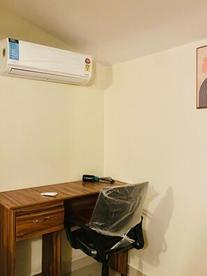 In-room business centre