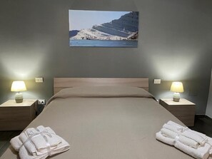 2 chambres, accĂšs Ă Internet, literie fournie