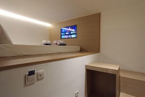 Unclassified image, 5 of 9, button - SHAKTI SLEEP YOGYA (Ngampilan)
