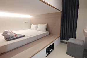 Unclassified image, 2 of 9, button - SHAKTI SLEEP YOGYA (Ngampilan)
