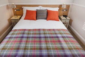 1 غرفة نوم ومكواة/لوح كي وواي فاي مجانًا وملاءات أسرّة